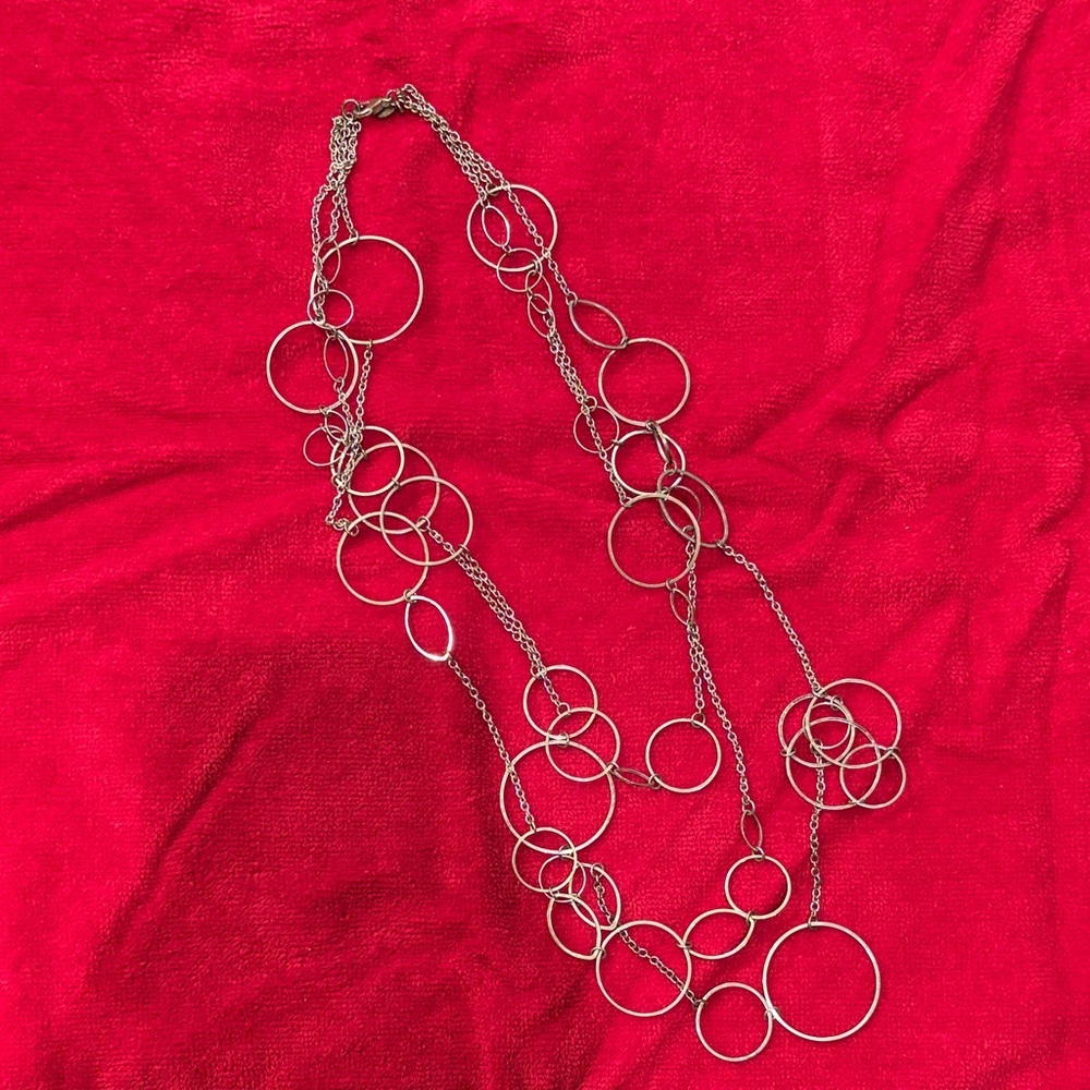 ☃️ NEW LOWER PRICE ☃️ ~ Elegant Gold Circle Chain Necklace